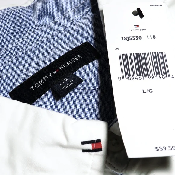 New Tommy Hilfiger Men's button-down Size L Classic fit Tommy logo short sleeves - Picture 4 of 4